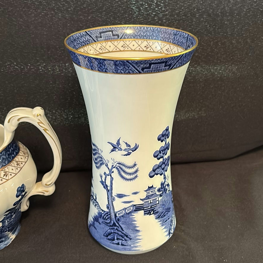 Booths “Real Old Willow” Pitcher & Vase - image 3 of 11