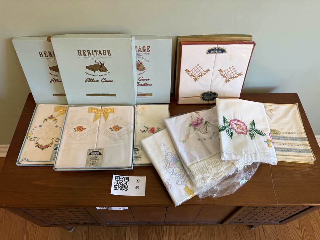 Vintage Embroidered Pillowcase Sets - image 1 of 10