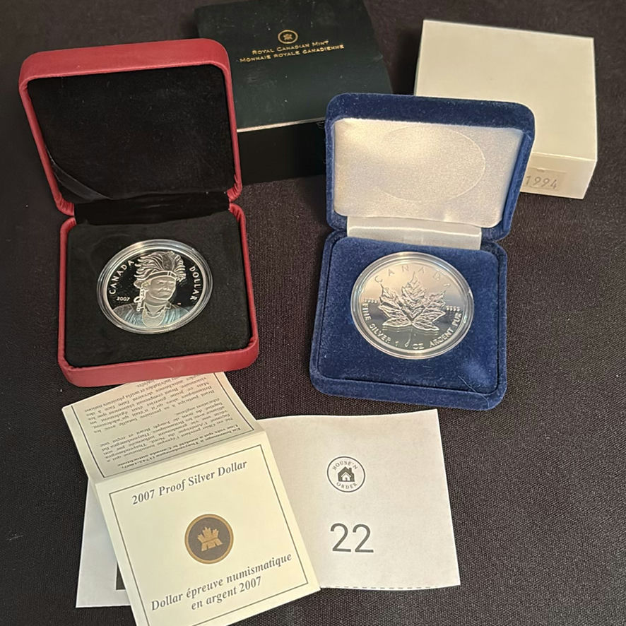 2007 RCM Silver Proof Dollar & 1994 Five Dollar Silver Maple Leaf Coin - image 1 of 9