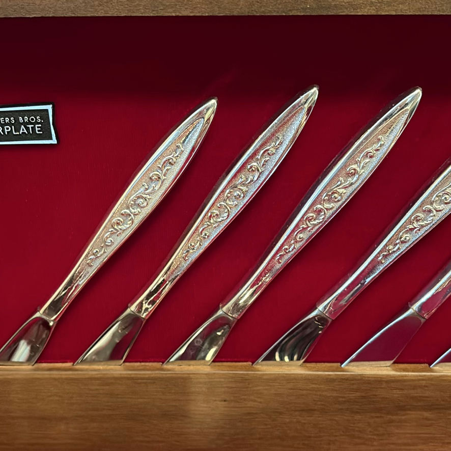 1847 Roger Bros Boxed Cutlery Set - image 3 of 14