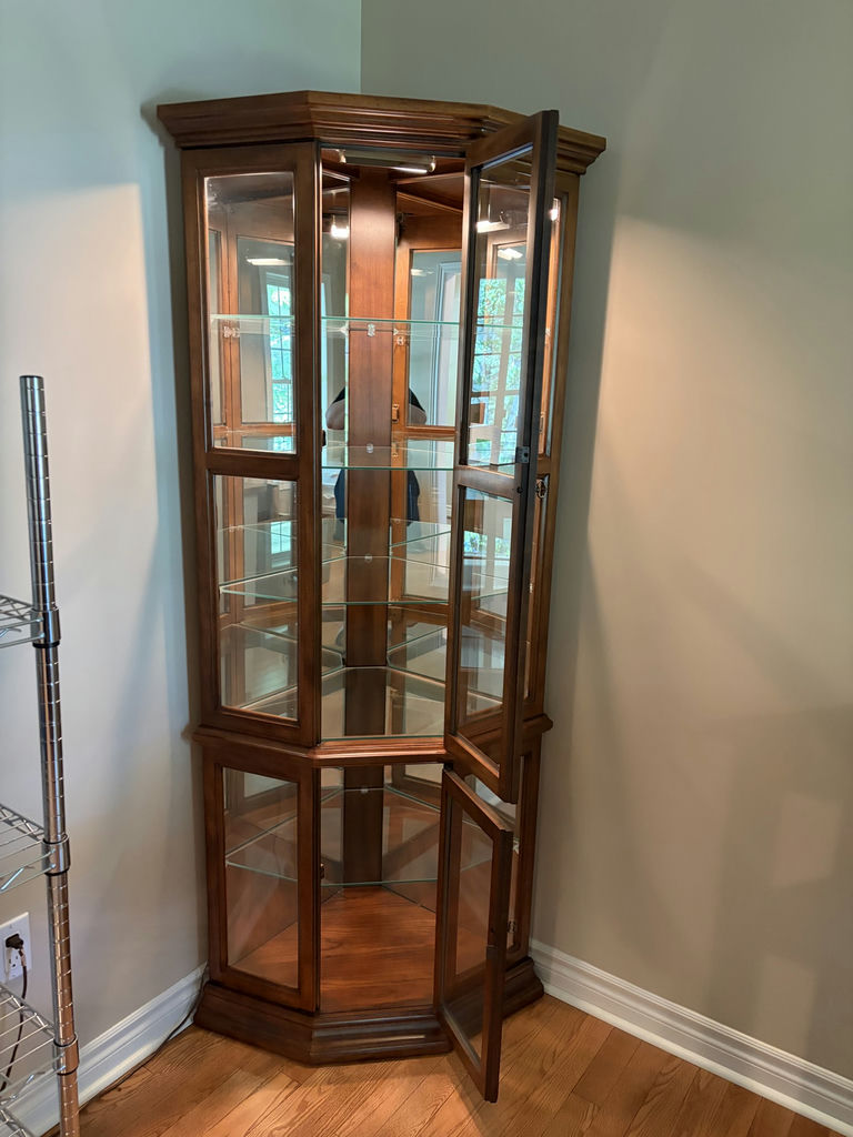 Corner China Cabinet - image 5 of 8