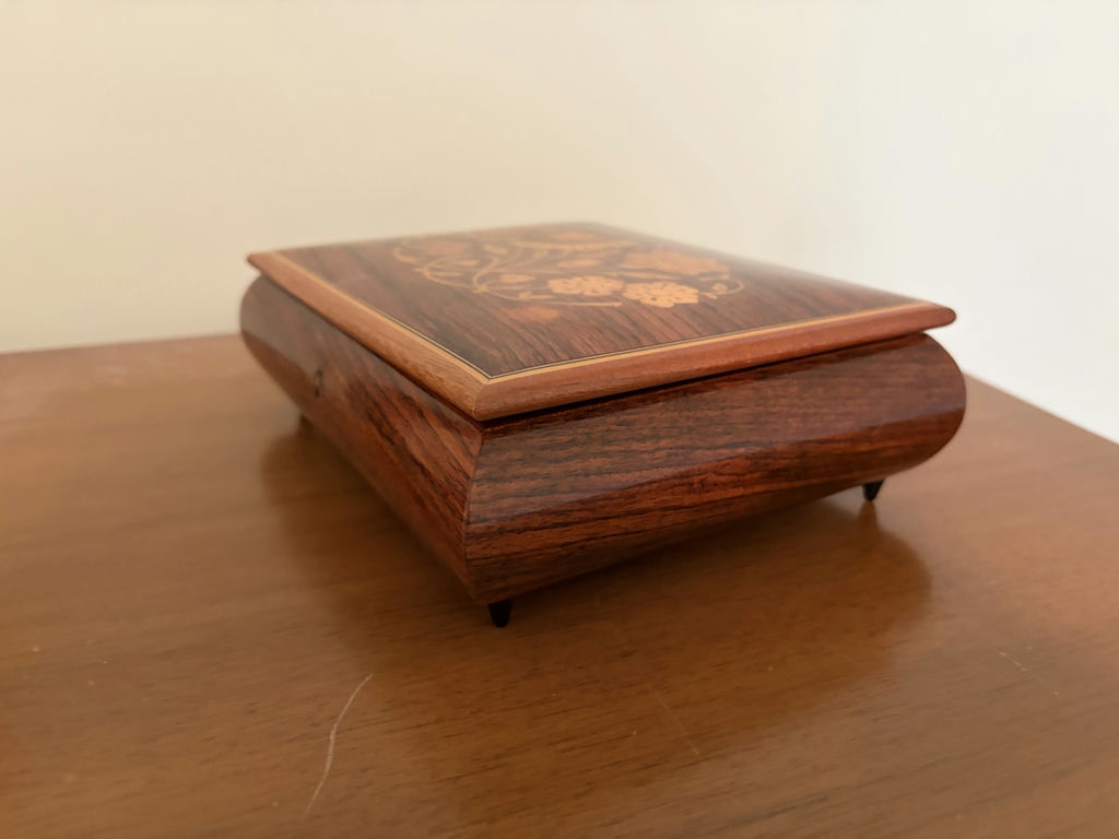 Sorrento Inlaid Wood Musical Jewelry Box & Ingraham Tavel Clock - image 9 of 14