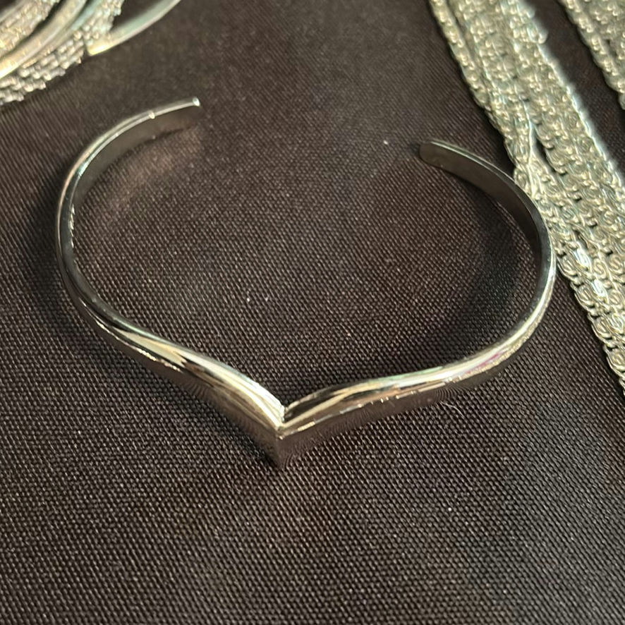 Collection Of Silver Costume Jewellery - image 5 of 14