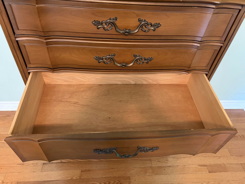 Malcom Furniture 5-Drawer Solid Wood Dresser - image 10 of 15