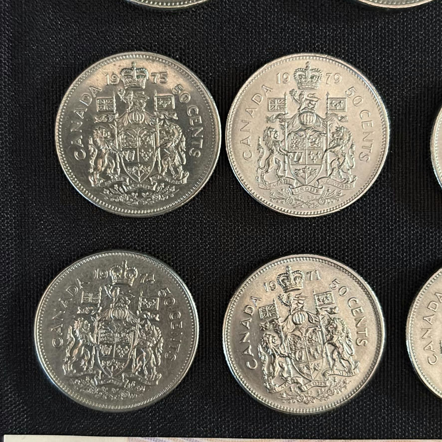 Collection Of Canadian Coins and Bank Notes - image 5 of 18