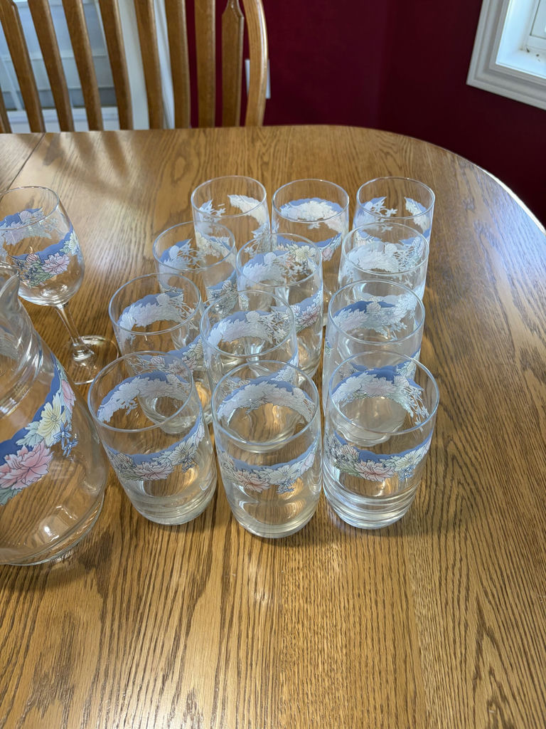 Vintage Arcopal “Florine” Glasses & Pitcher - image 8 of 10