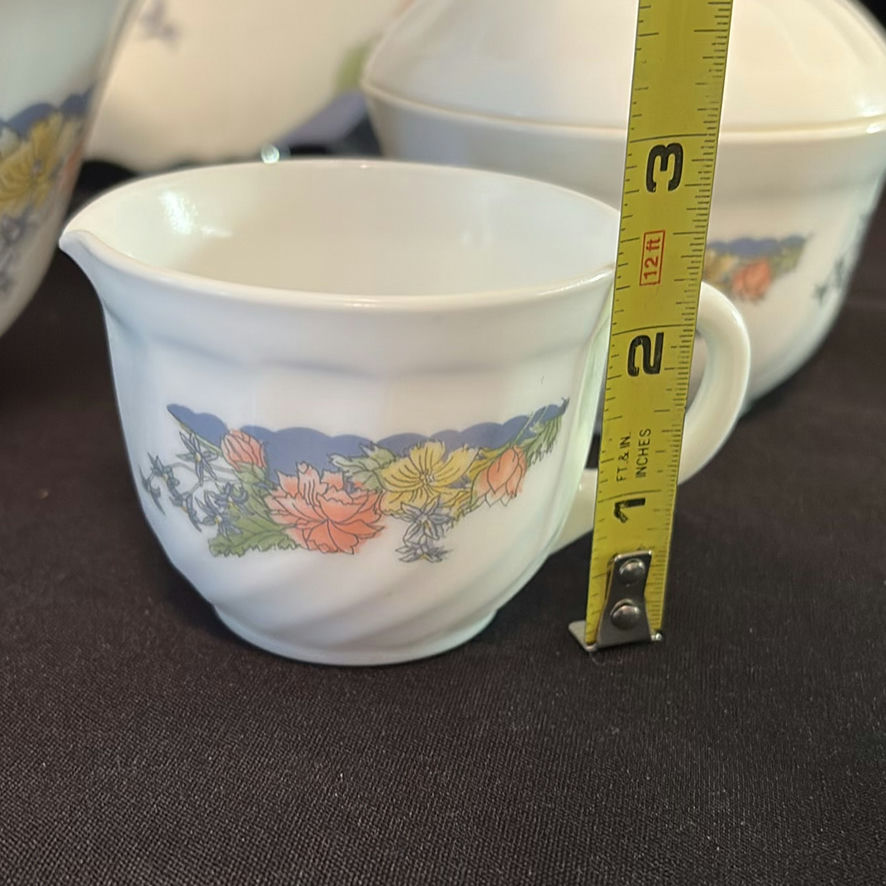 Vintage Arcopal “Florine” Serving Dishes - image 2 of 9