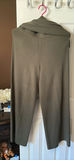 Women's Knit Sweater and Pants Set - thumbnail 5 of 5