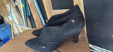 Piccadilly Black Pointed-Toe Heels - thumbnail 2 of 5