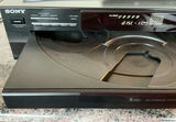 Sony 5 CD Player, Portable DVD Player - thumbnail 2 of 5