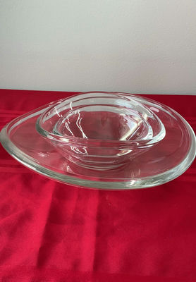 Three Glass Oval Bowls - Image 1 of 3