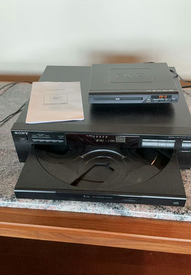 Sony 5 CD Player, Portable DVD Player - Image 1 of 5