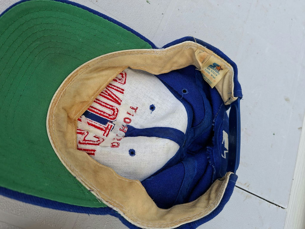Collection of Vintage Sports Team Baseball Caps.  - image 12 of 12