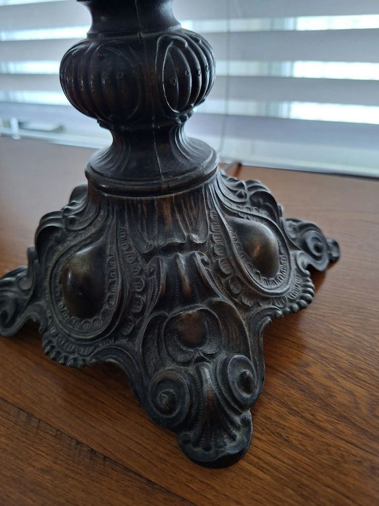 Stained Glass Table Lamp and Glass Oil Lamps - image 6 of 7