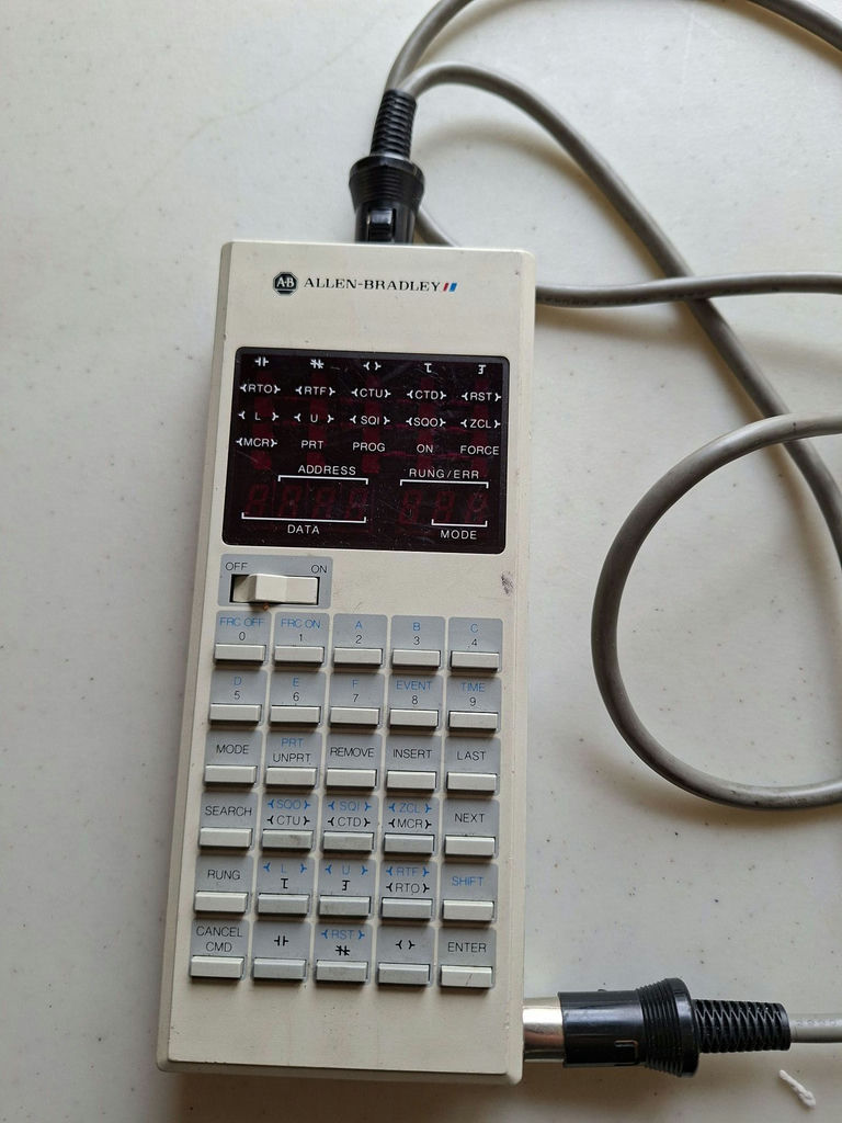 Allen-Bradley SLC Programmer 1745-PT1 - image 2 of 6