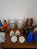 Assorted Ceramic and Decorative Figurines and Kitchenware - thumbnail 3 of 7