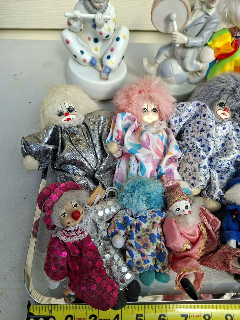 Collection of Clown Dolls and Figurines - image 2 of 10