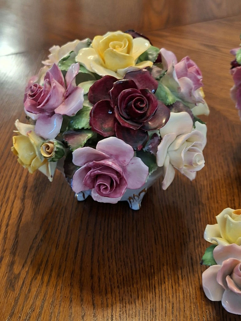 Ceramic Floral Arrangement Figurines - image 2 of 10