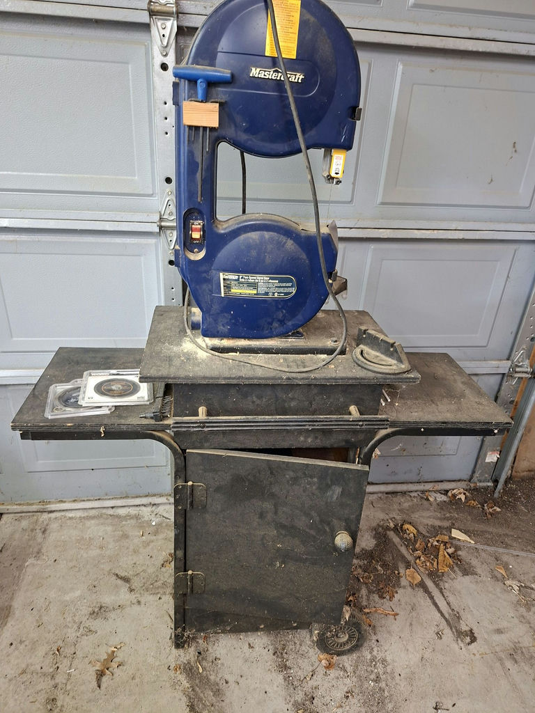 Mastercraft 9-Inch Two Speed Band Saw with Stand - image 1 of 6