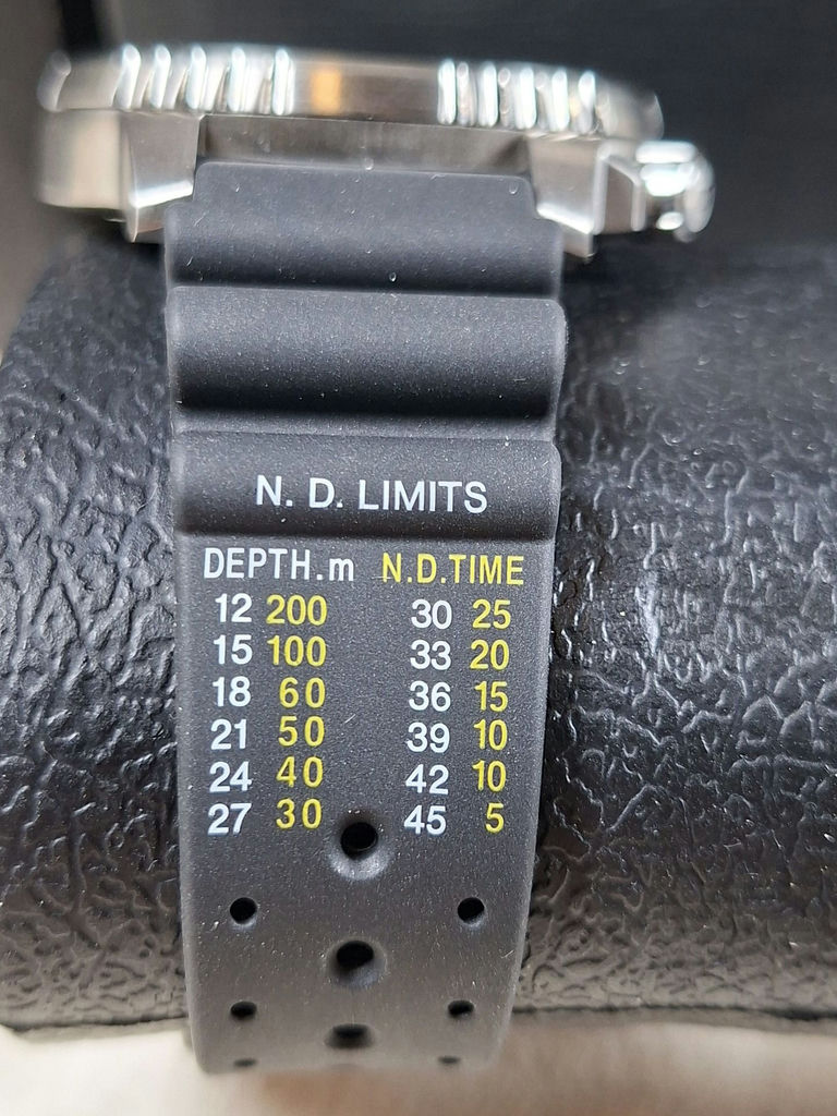 Citizen Eco-Drive Diver's 200m Watch BN0158-18X - image 3 of 11