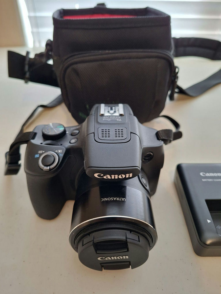 Canon PowerShot SX60 HS Camera with Charger and Carrying Case, Untested - image 2 of 9