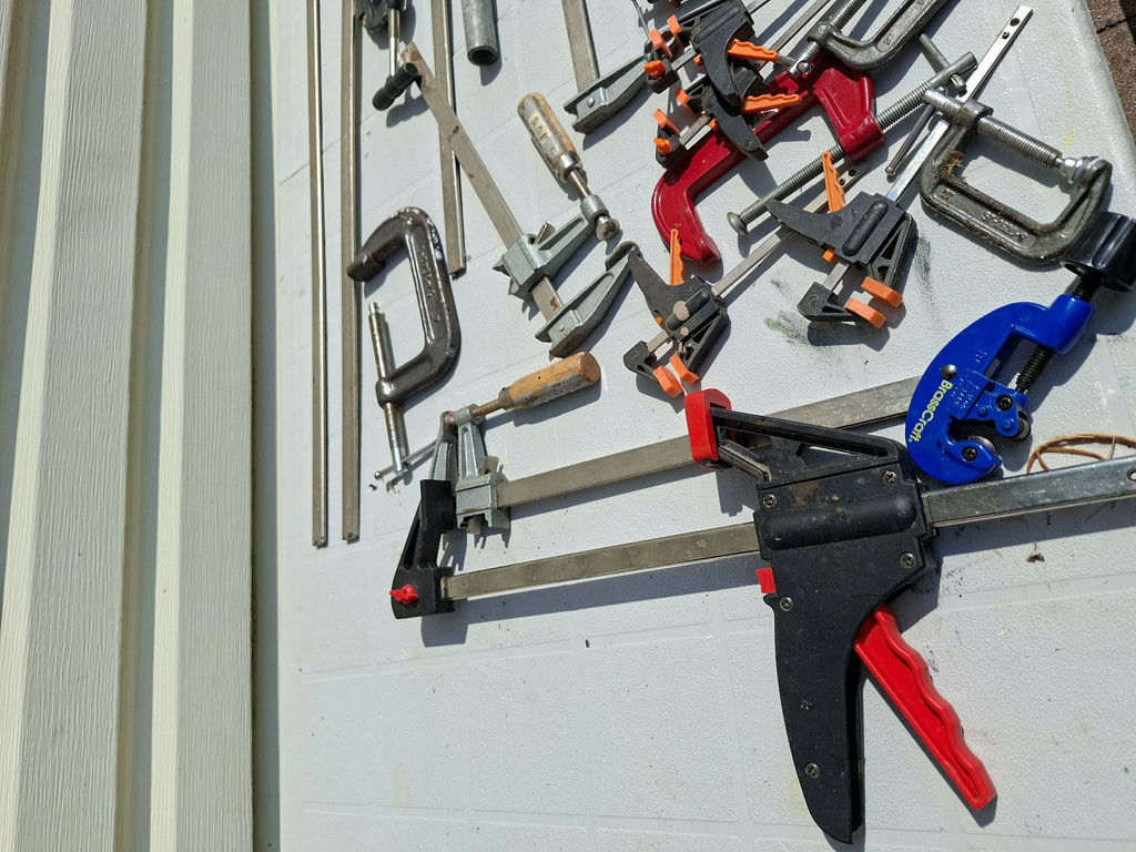 Assorted Woodworking and Pipe Clamps - image 2 of 6