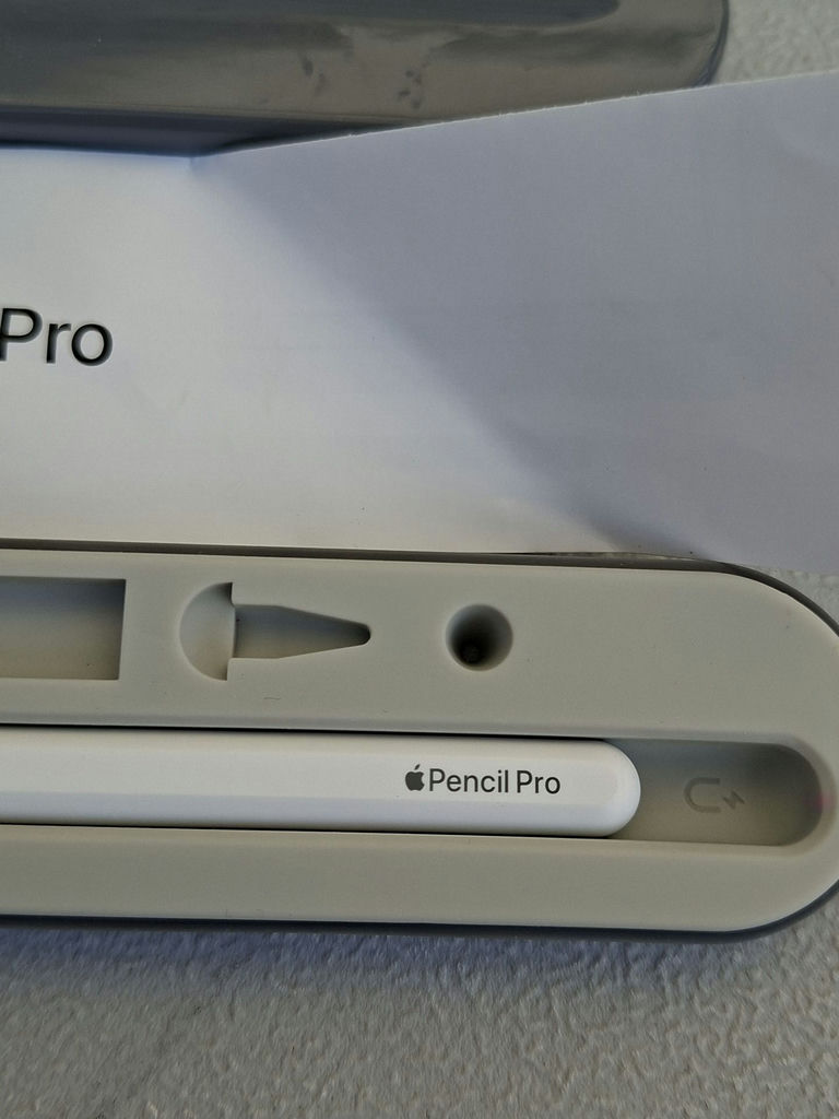 Apple Pencil Pro with Case and AirTag,  AND EXTRA PENCIL TIPS - image 5 of 7