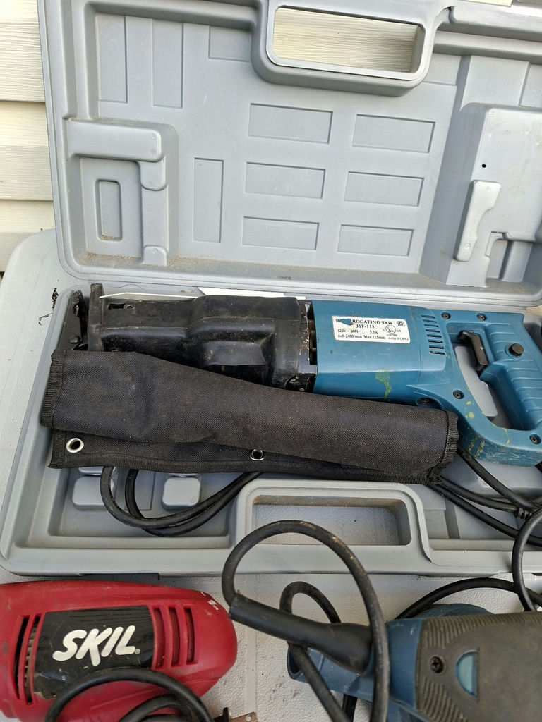 Power Tools Assortment Including Skil Drill, Reciprocating Saw, Sander, and Blower - image 4 of 4