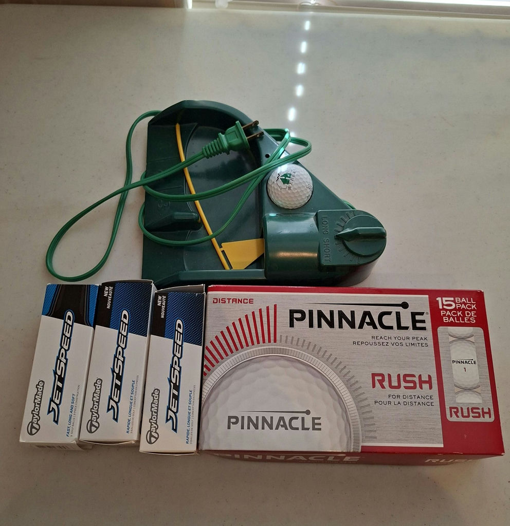 Golf Ball Return Trainer with TaylorMade JetSpeed and Pinnacle Rush Golf Balls - image 1 of 4