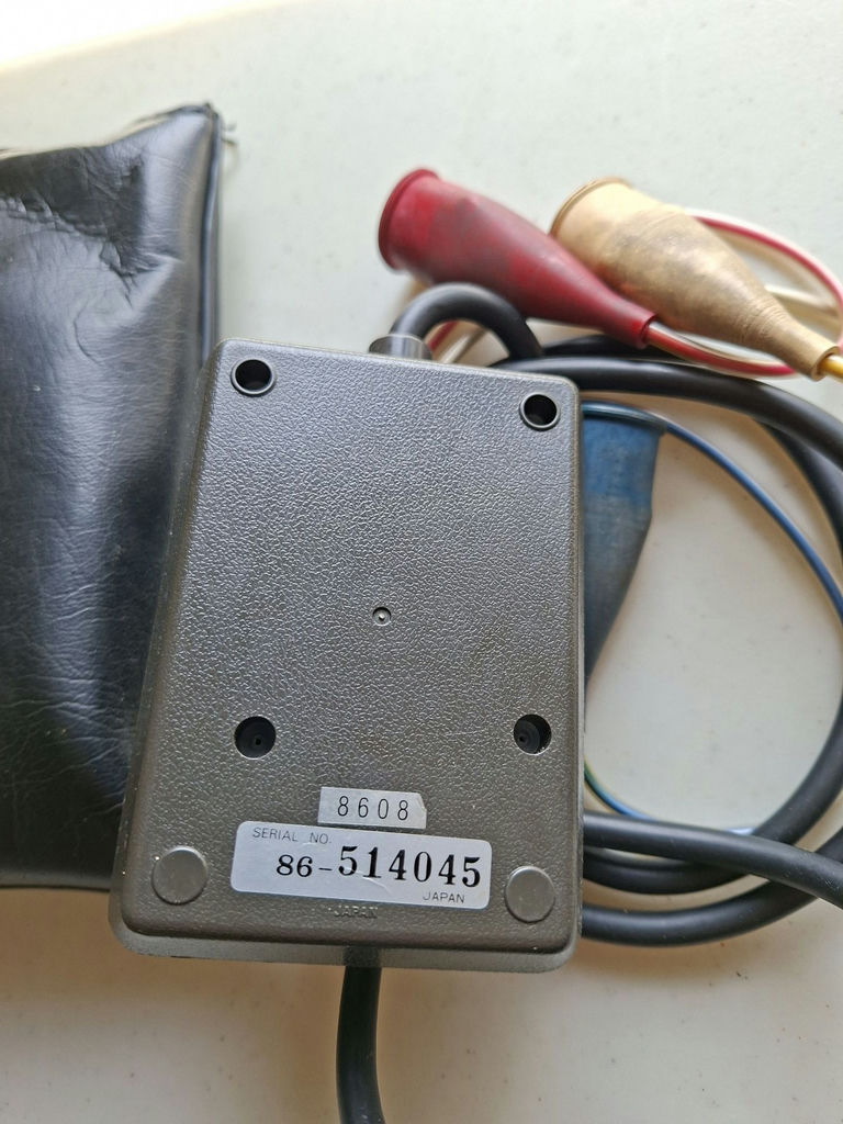 Kyoritsu Model 8031 Phase Rotation Tester with Carrying Case - image 3 of 4