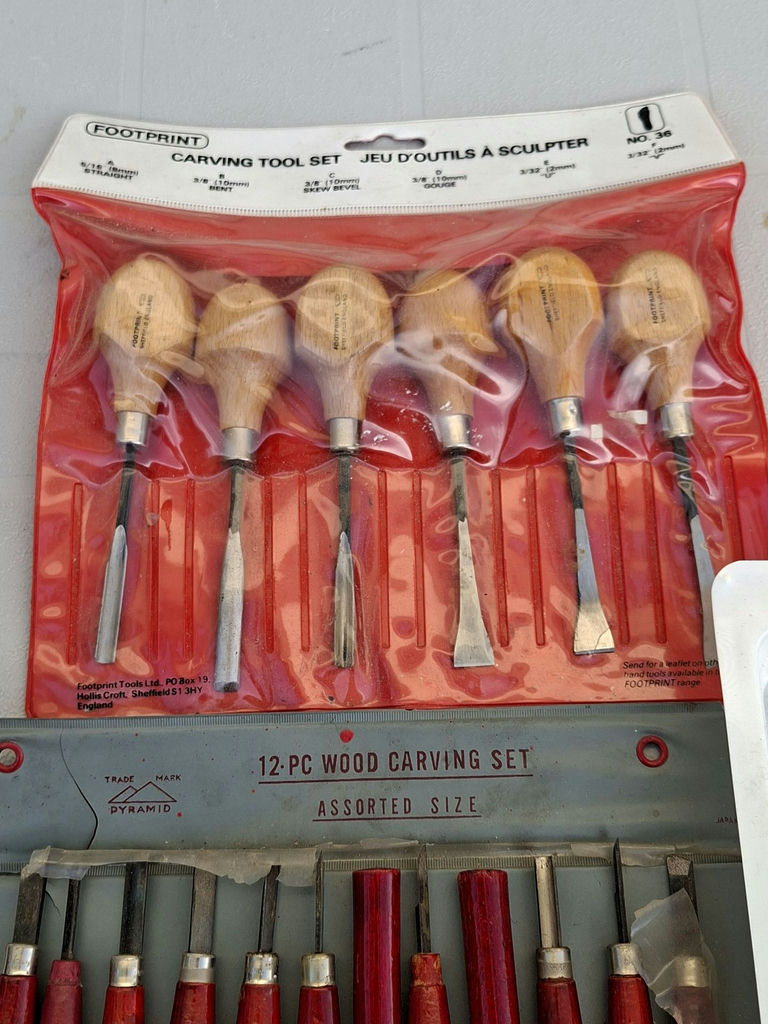 Footprint and Pyramid Wood Carving Tool Sets - image 4 of 5