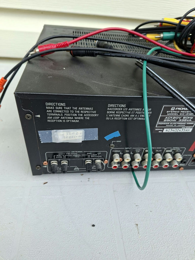 Pioneer SX-312R Stereo Receiver with Audio Cables - image 5 of 7
