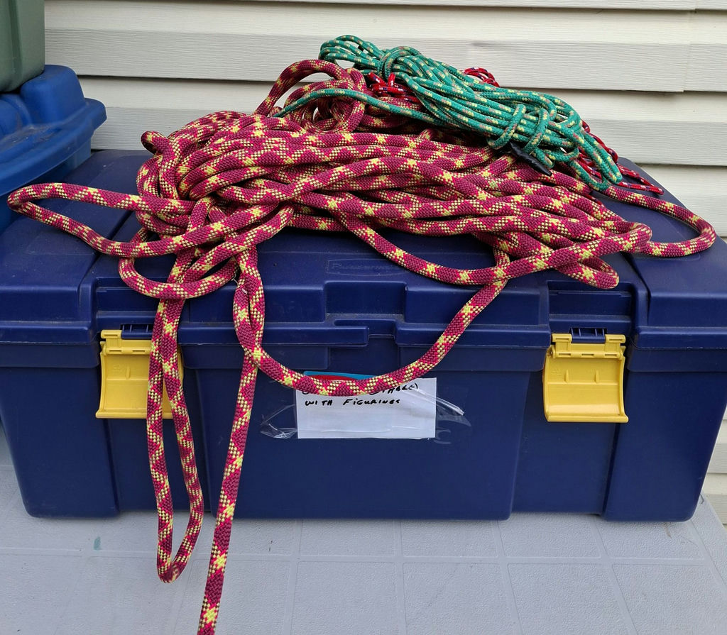 Plastic Storage Totes, Toolboxes, and Climbing Ropes - image 3 of 3