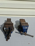Two Bench Vises Including Record No. 2 and 3-Inch Swivel Base Vise - thumbnail 4 of 6