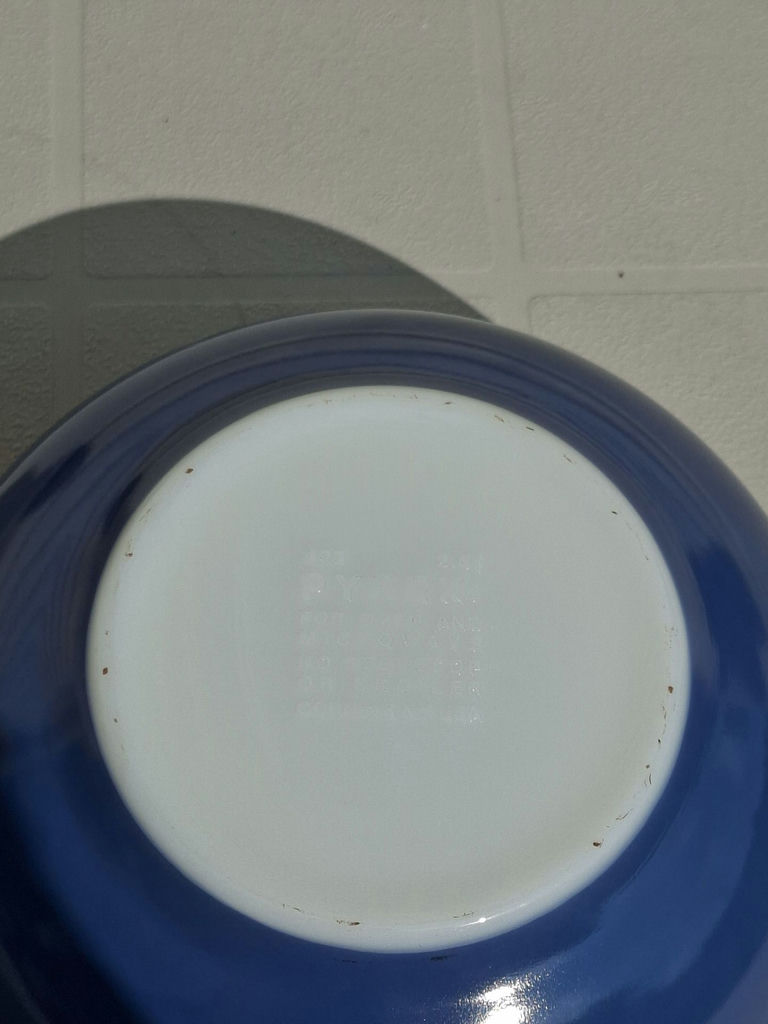 Vintage Pyrex Blue Floral Glass Mixing Bowl, 9" - image 4 of 4