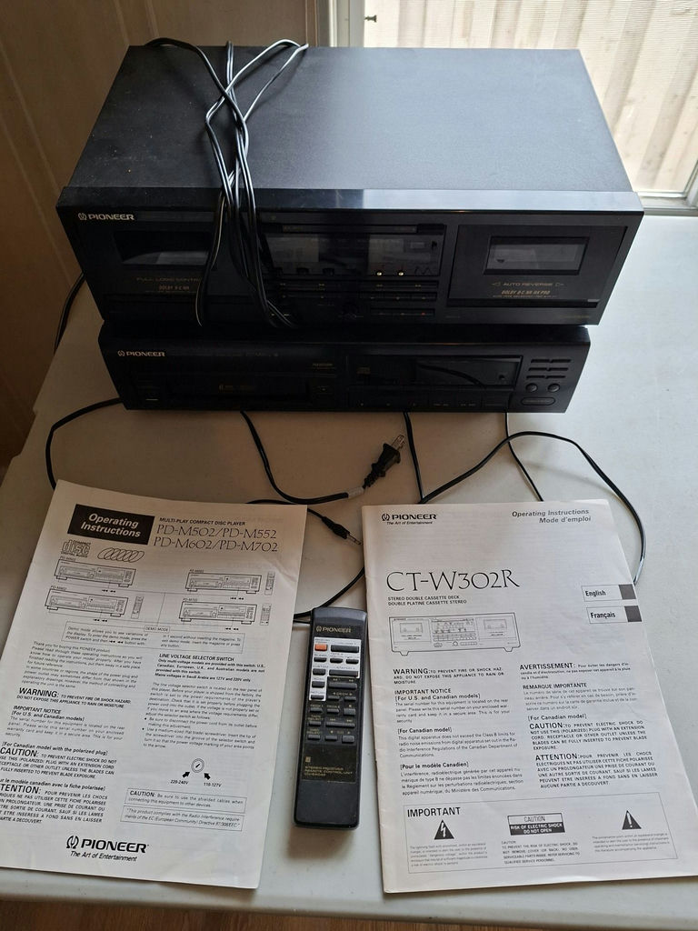 Pioneer CT-W302R Stereo Double Cassette Deck with Remote and Manuals - image 1 of 13