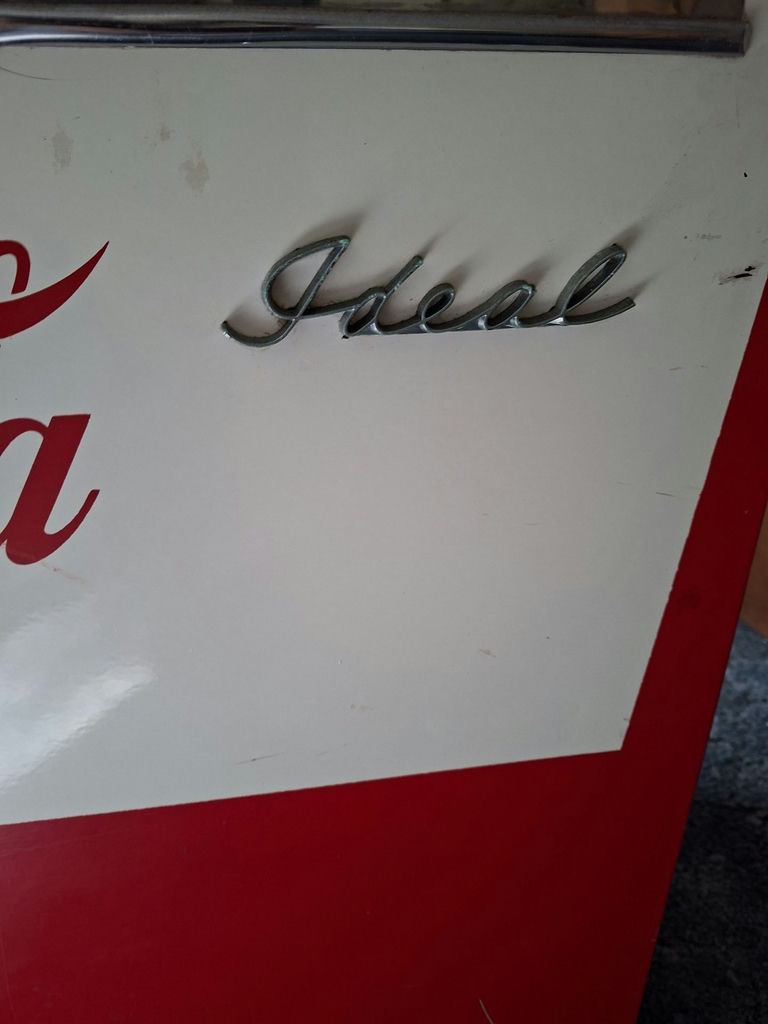 Vintage 1950s Or 60s Coca-Cola Ideal Vending Cooler - image 4 of 10