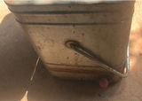 Metal lunch box with carrying handle - thumbnail 6 of 7