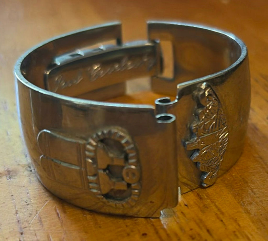 Antique Divers Watch cuff watch and engraved bracelet cuffs - image 5 of 5