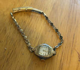 Vintage silver-toned ladies' wristwatch with bracelet - thumbnail 1 of 4