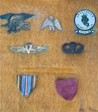 Assorted vintage collectibles and decorative items - thumbnail 22 of 25