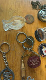 Assorted medals, tokens, and jewelry - thumbnail 4 of 9