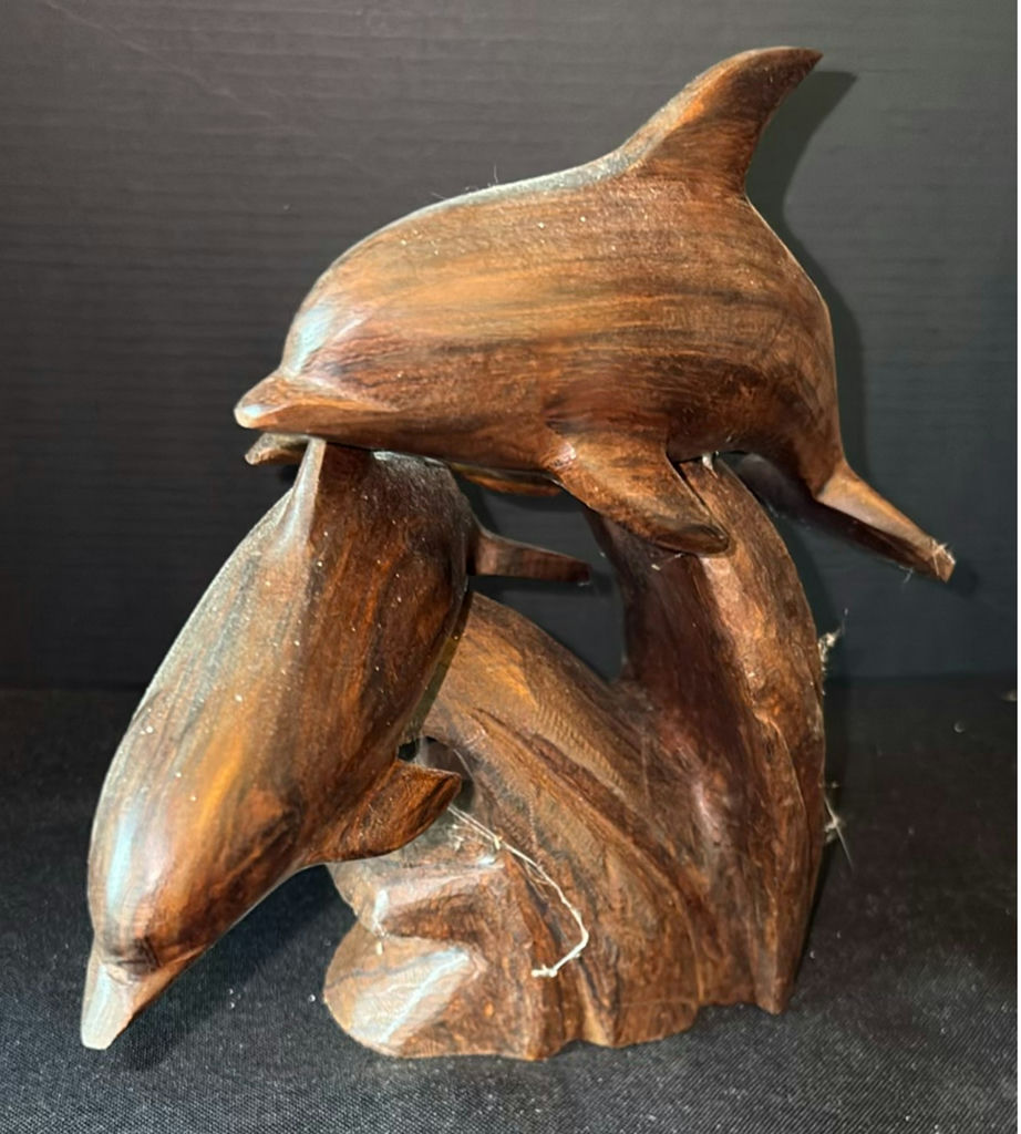 Assorted decorative sculptures and figurines - image 8 of 9