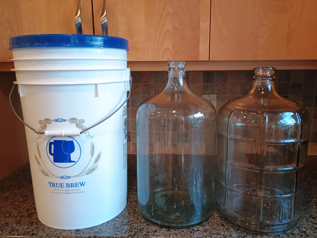 Homebrewing fermentation equipment - image 1 of 4