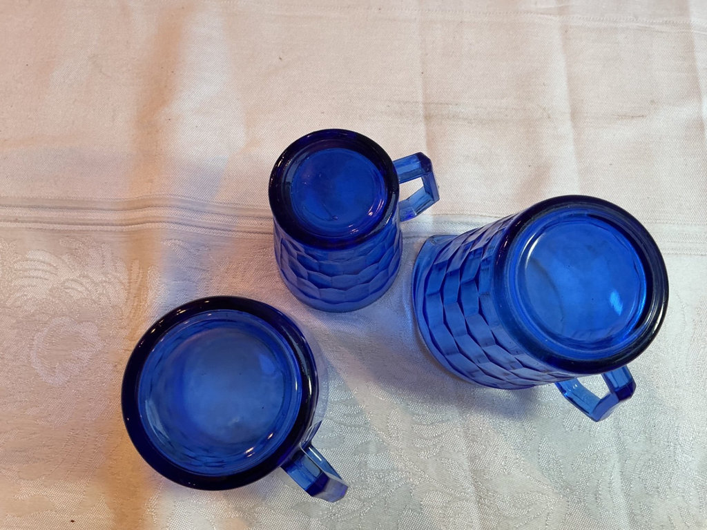 The vintage Blue glass Shirley Temple mugs - image 3 of 3