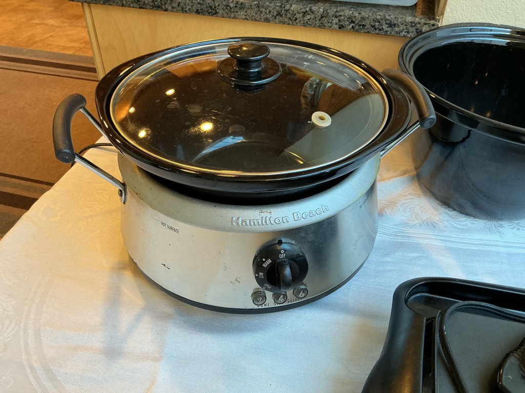 Kitchen Appliances - image 3 of 6