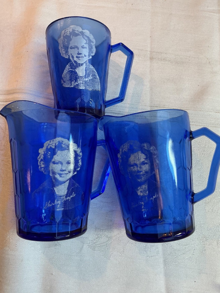 The vintage Blue glass Shirley Temple mugs - image 2 of 3