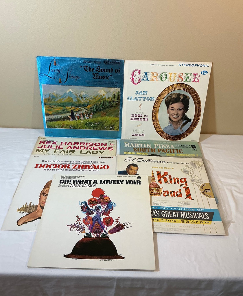 Collection of vintage vinyl LP records - image 18 of 19