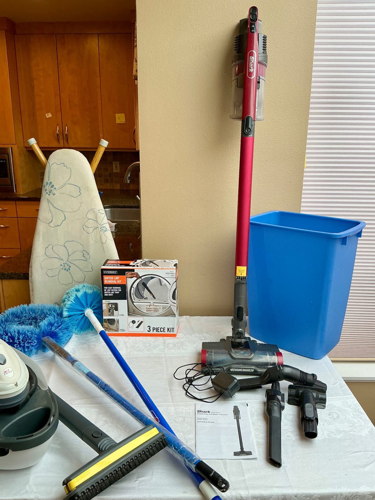 Cordless vacuum with attachments and cleaning tools - image 5 of 5