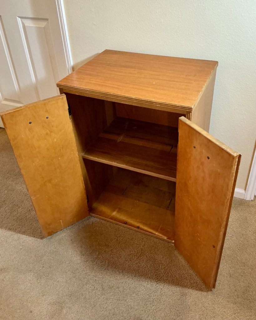 Vintage two shelf cabinet - image 2 of 5